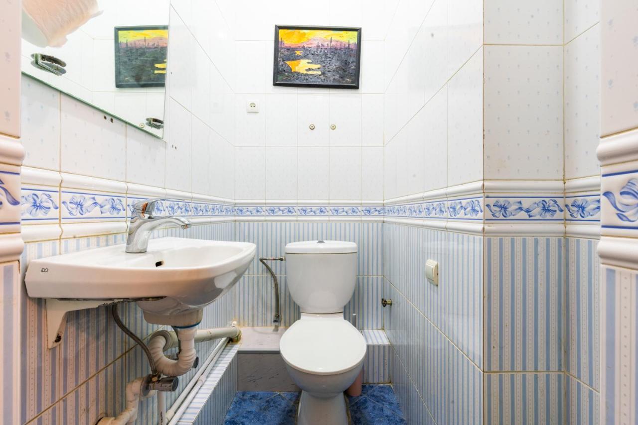 Center 4 You Hotel Tbilisi Zewnętrze zdjęcie