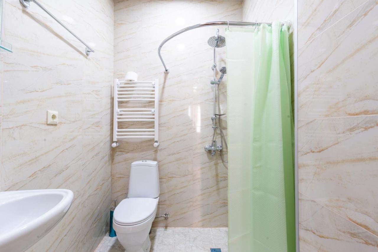 Center 4 You Hotel Tbilisi Zewnętrze zdjęcie